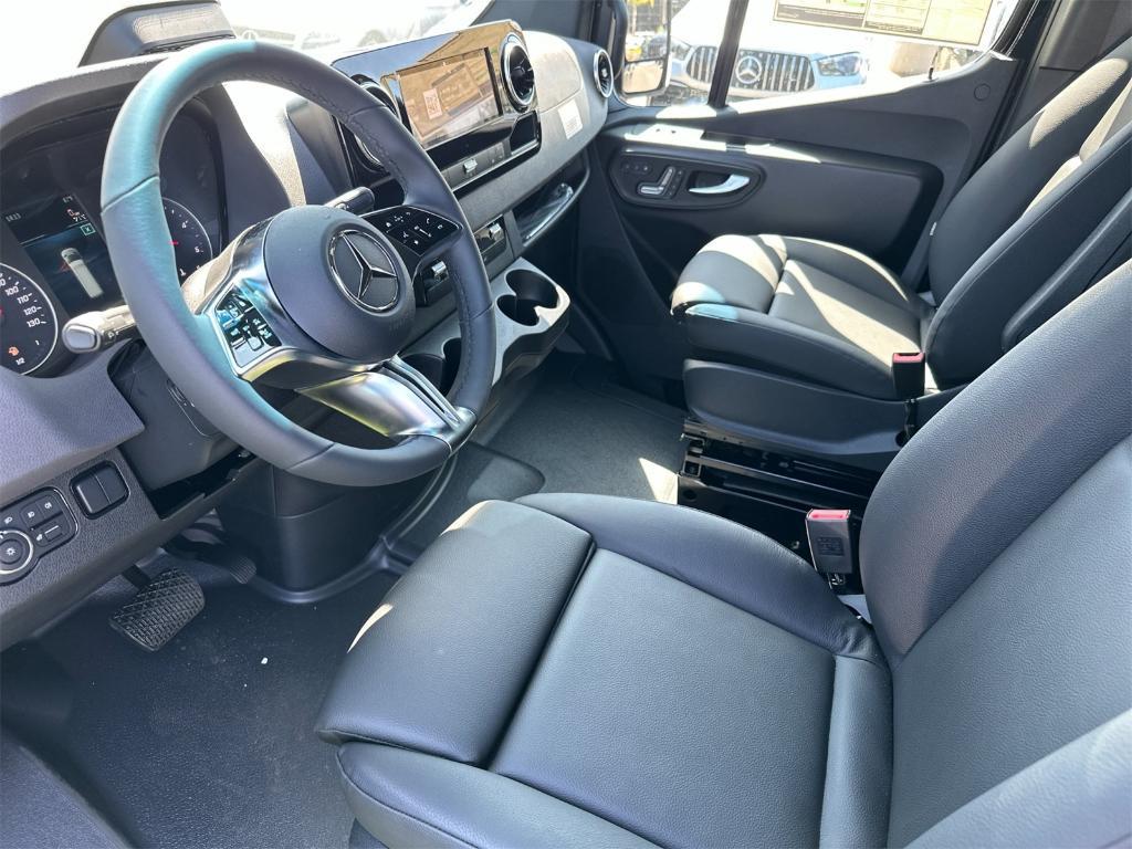 new 2025 Mercedes-Benz Sprinter 2500 car, priced at $86,140