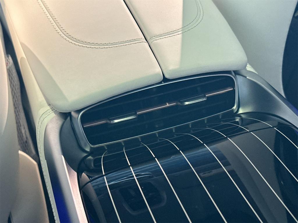 new 2025 Mercedes-Benz Maybach EQS 680 car, priced at $205,350