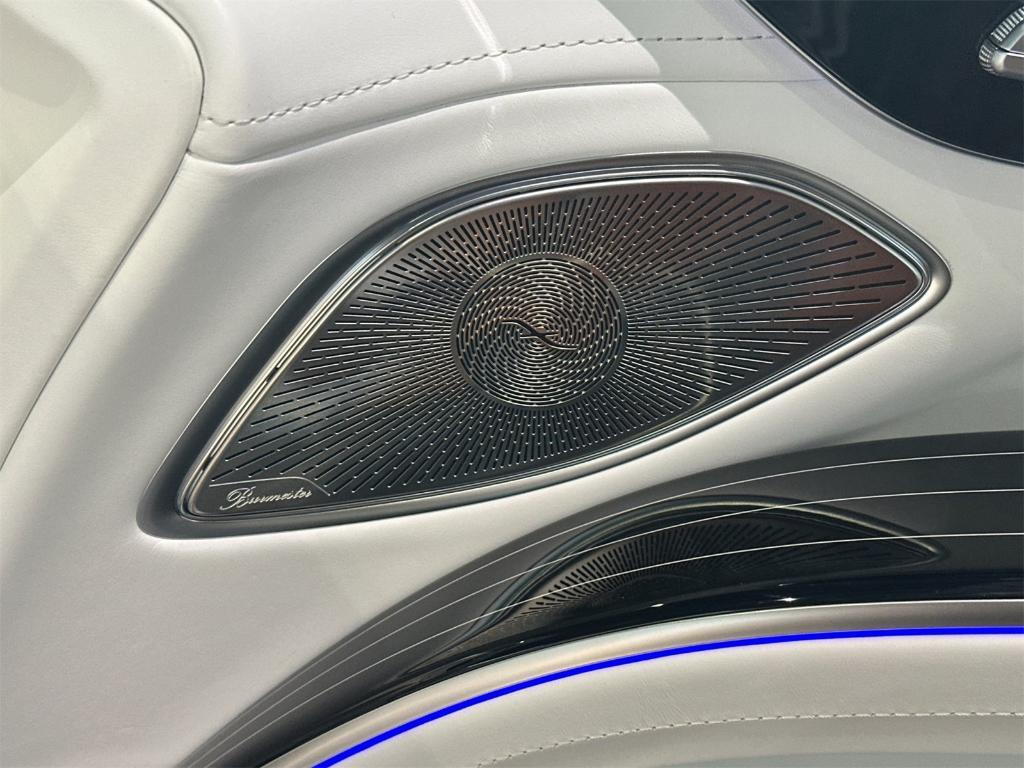 new 2025 Mercedes-Benz Maybach EQS 680 car, priced at $205,350