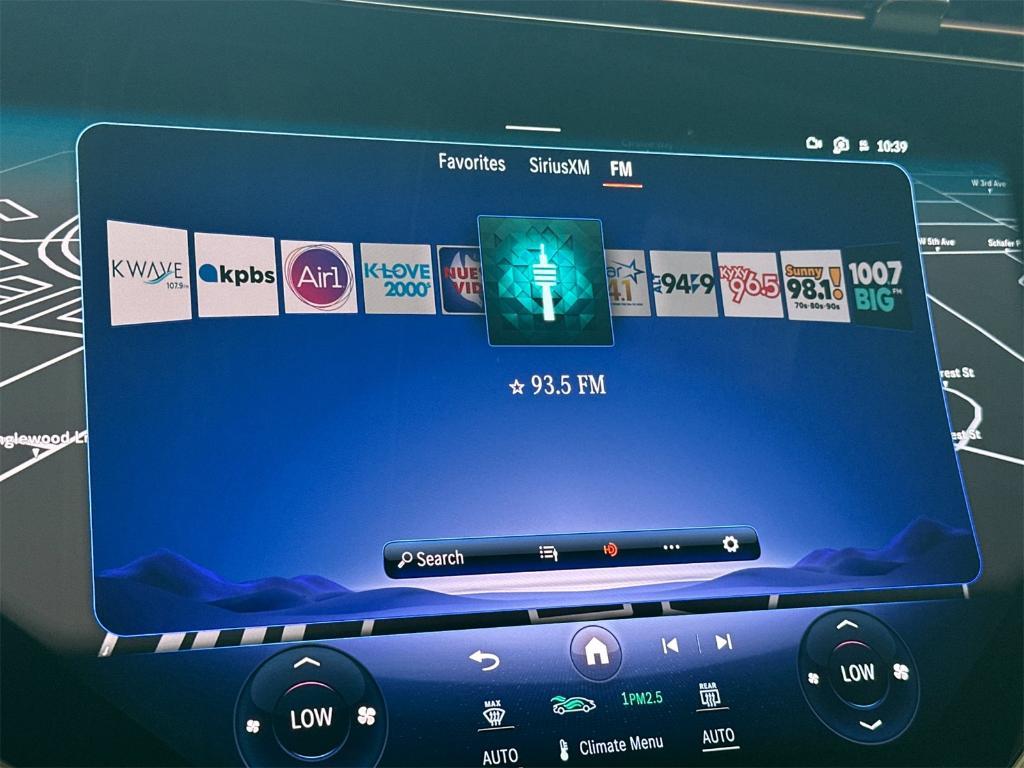 new 2025 Mercedes-Benz Maybach EQS 680 car, priced at $205,350