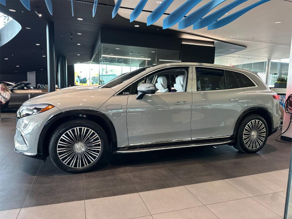 new 2025 Mercedes-Benz Maybach EQS 680 car, priced at $205,350