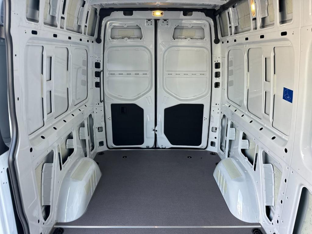 new 2025 Mercedes-Benz Sprinter 2500 car, priced at $66,134