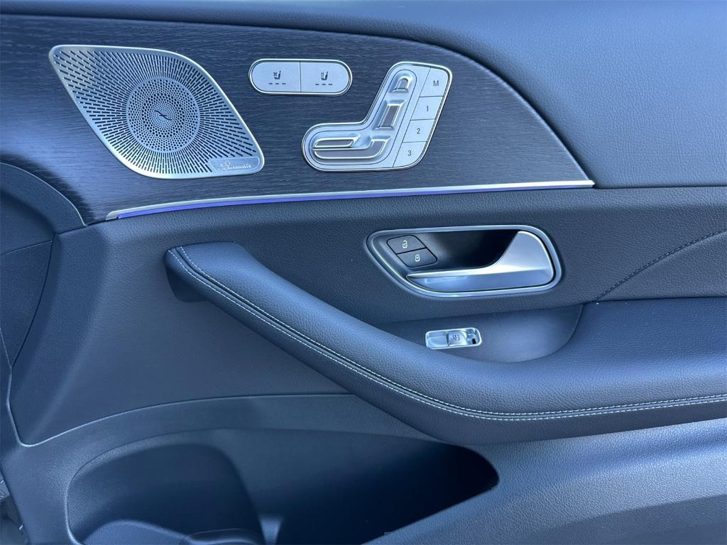 new 2026 Mercedes-Benz GLE 350 car, priced at $72,600