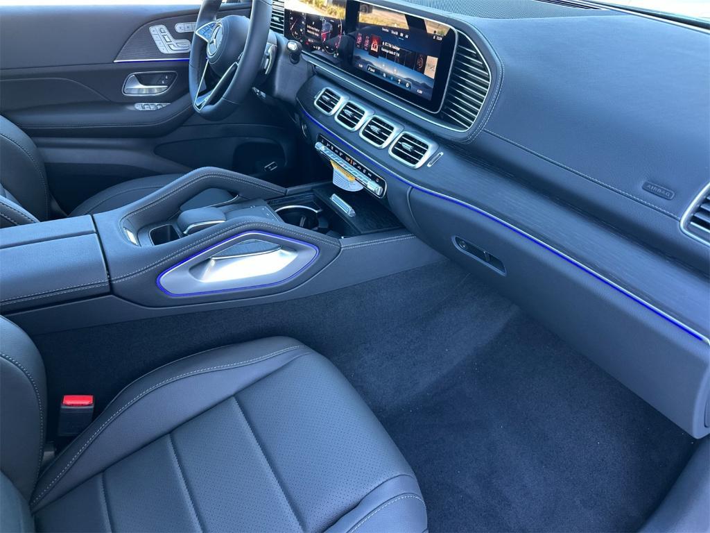 new 2026 Mercedes-Benz GLE 350 car, priced at $72,600