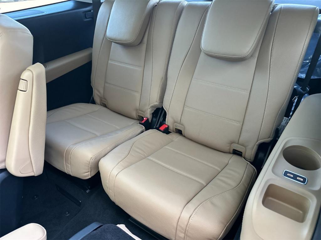 new 2026 Mercedes-Benz GLS 450 car, priced at $102,740