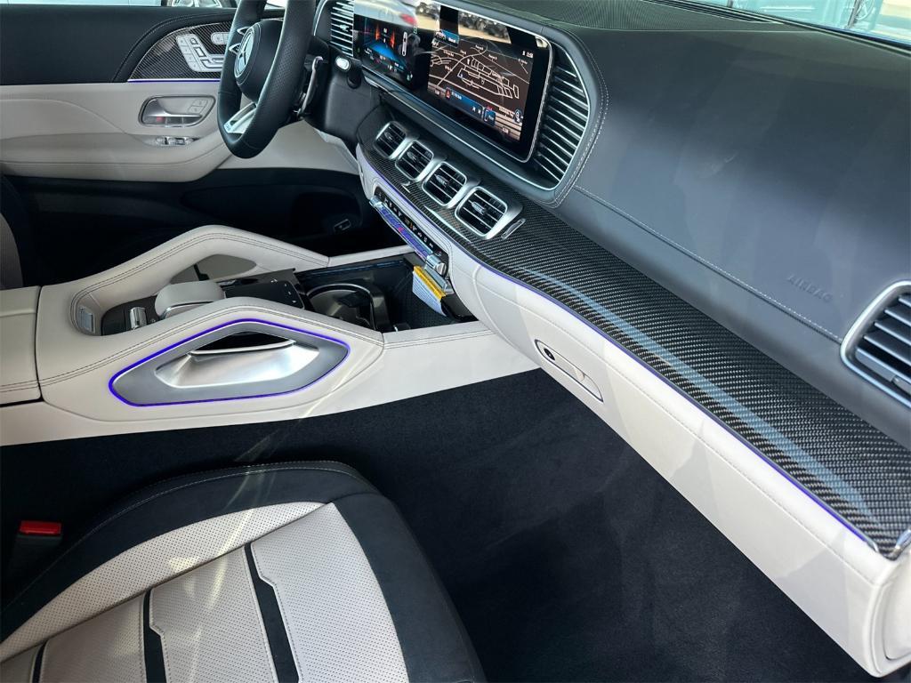 new 2025 Mercedes-Benz AMG GLE 53 car, priced at $110,705