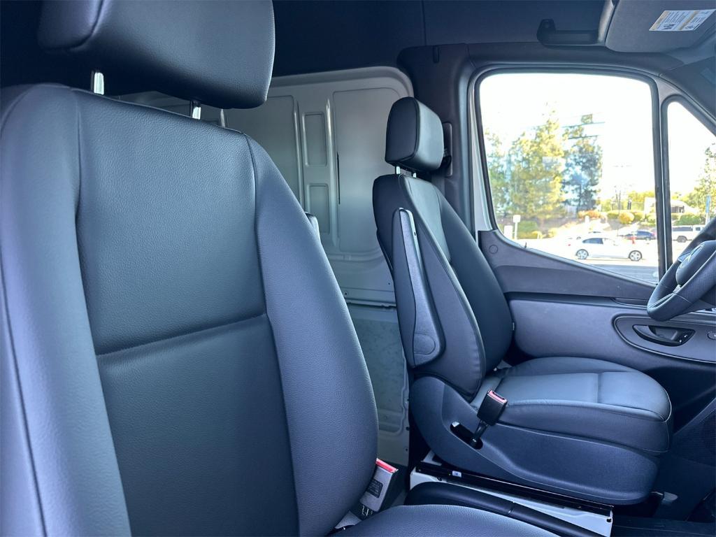new 2025 Mercedes-Benz Sprinter 2500 car, priced at $74,820