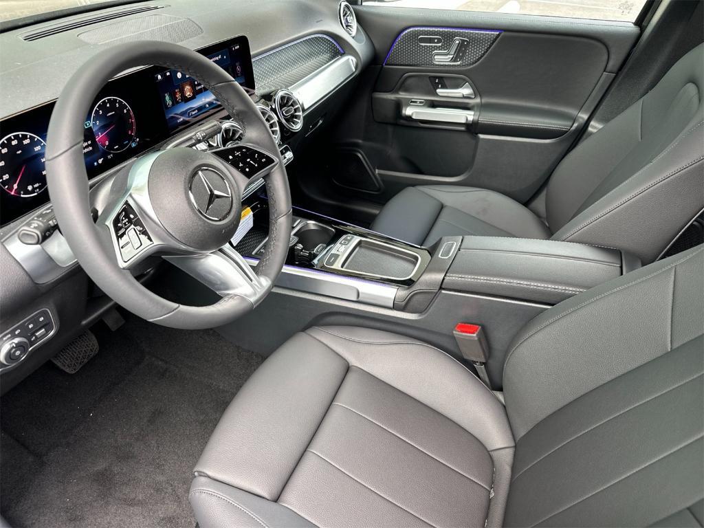 new 2025 Mercedes-Benz GLB 250 car, priced at $65,355