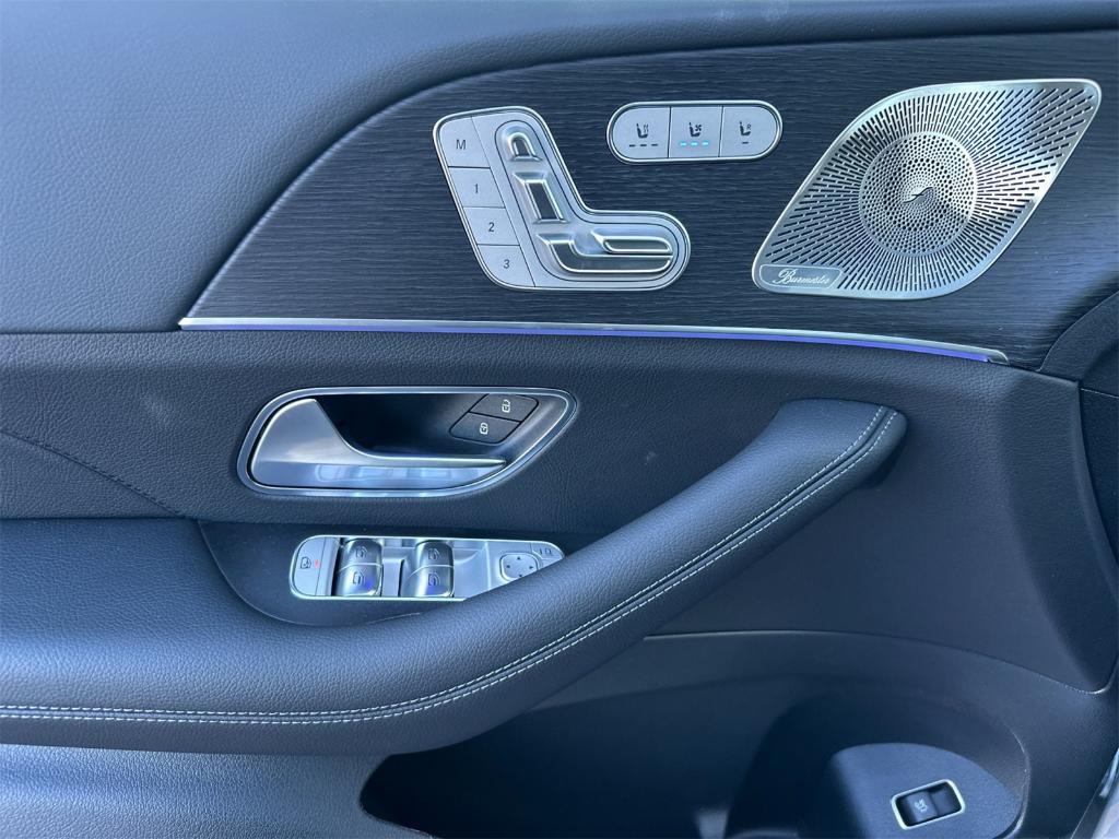 new 2026 Mercedes-Benz GLE 450 car, priced at $78,565