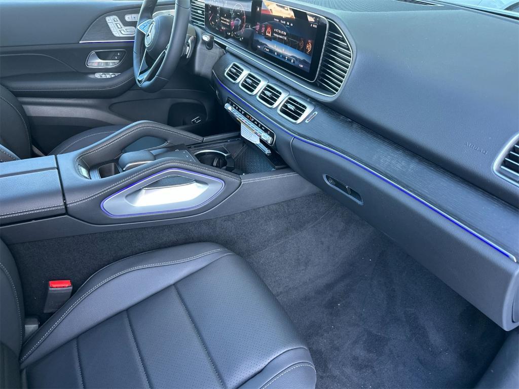 new 2026 Mercedes-Benz GLE 450 car, priced at $78,565