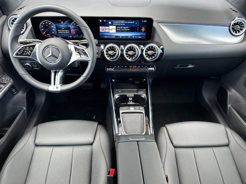 new 2025 Mercedes-Benz GLA 250 car, priced at $45,845