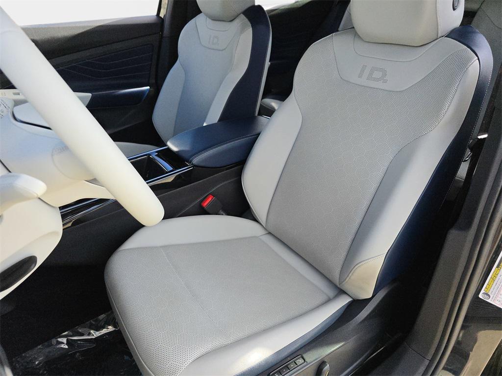 used 2023 Volkswagen ID.4 car, priced at $20,500