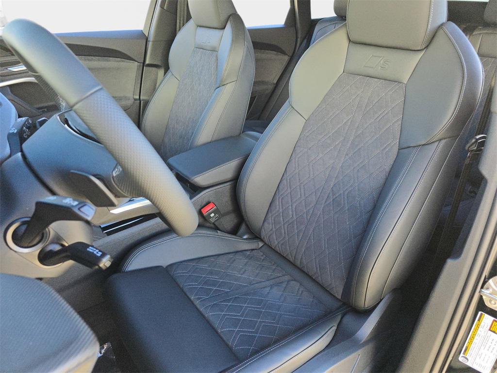 new 2025 Audi SQ5 car, priced at $72,735