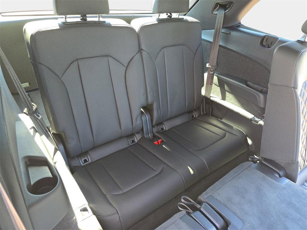 new 2026 Audi SQ7 car, priced at $102,600