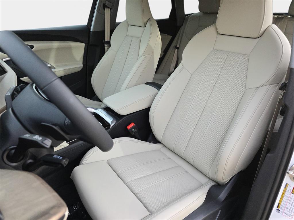 new 2025 Audi Q5 car, priced at $59,345