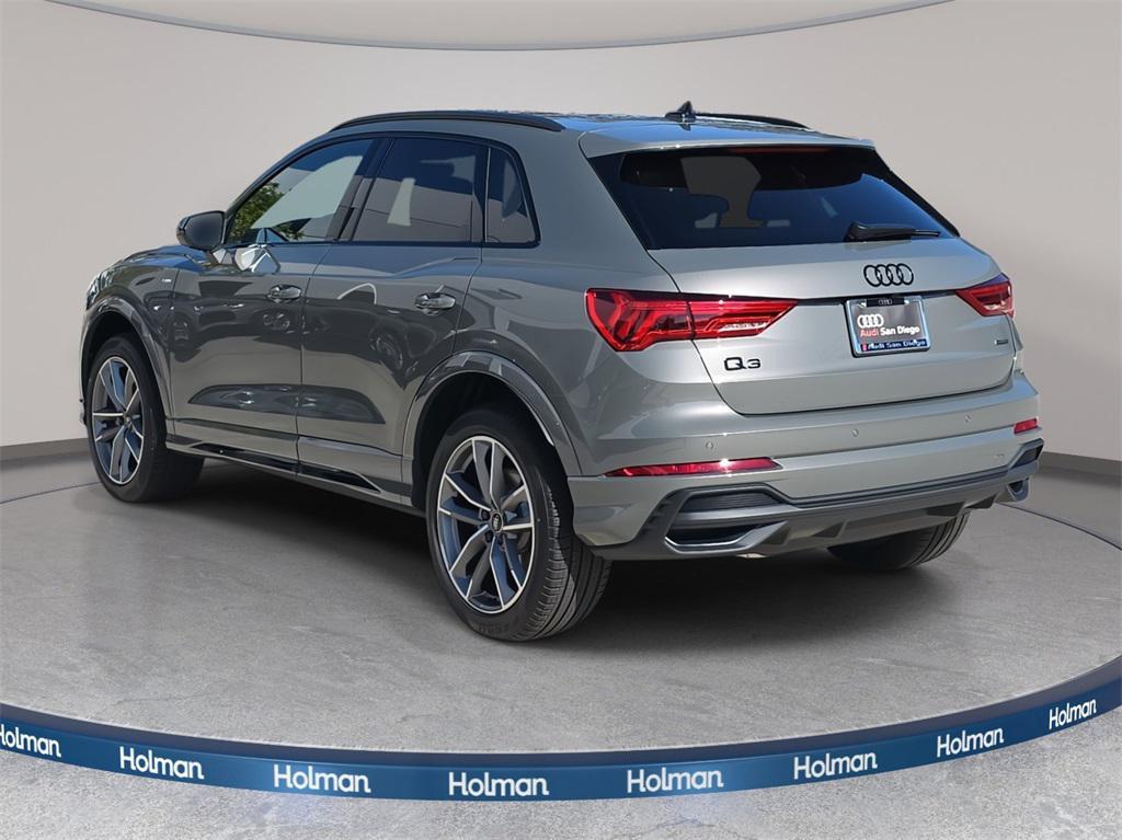 new 2025 Audi Q3 car, priced at $45,975