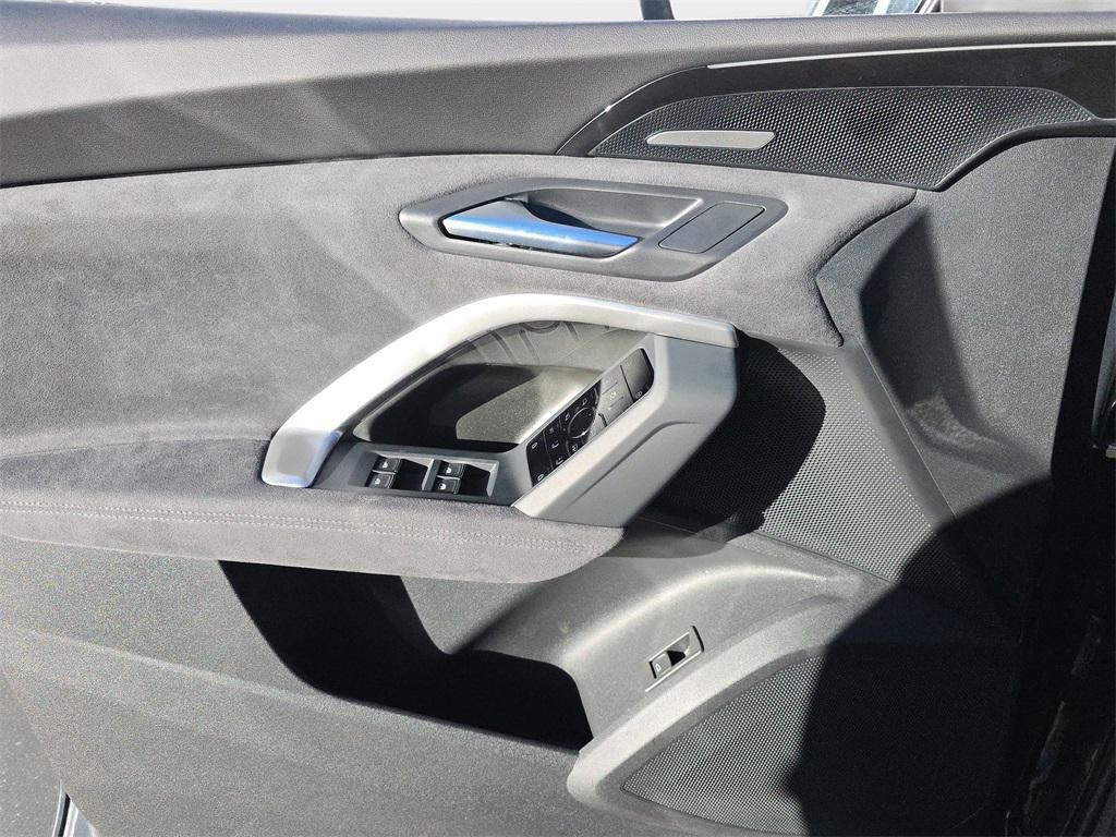 new 2025 Audi SQ5 car, priced at $71,290