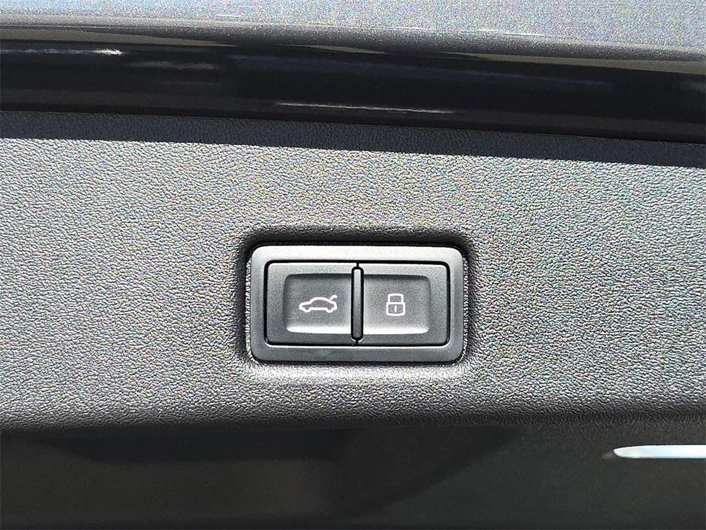 used 2025 Audi Q5 car, priced at $47,995