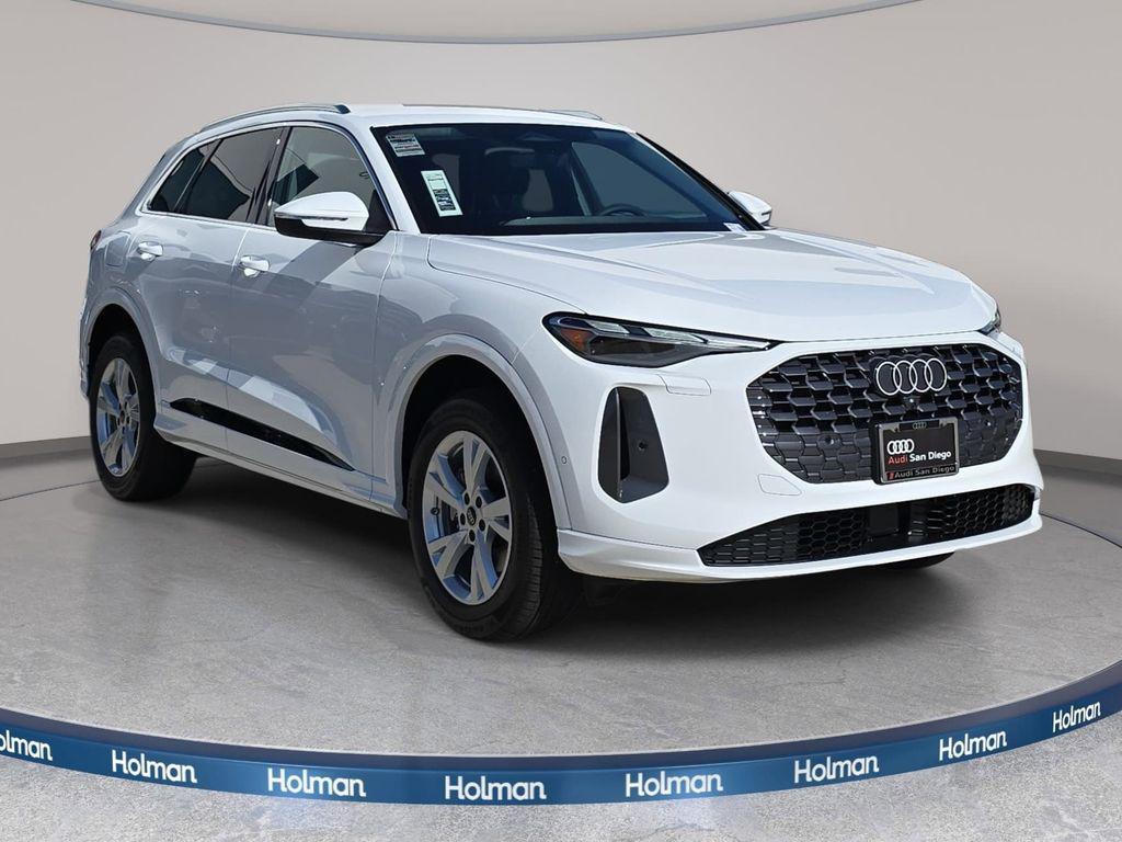 new 2025 Audi Q5 car, priced at $55,390