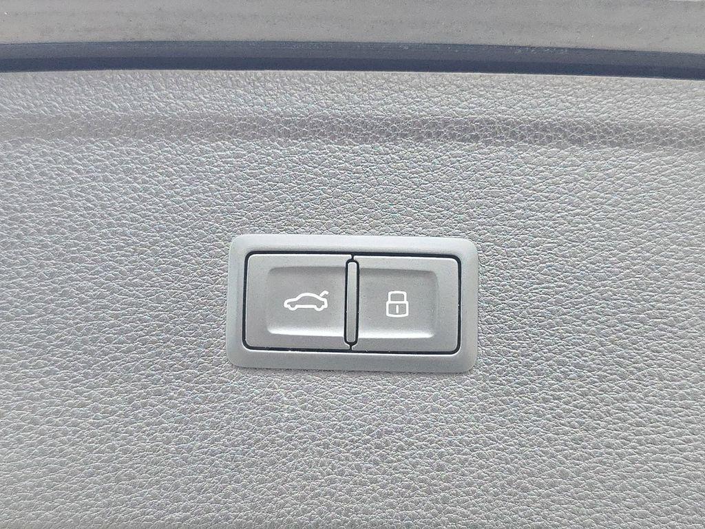 used 2019 Audi Q5 car, priced at $17,304