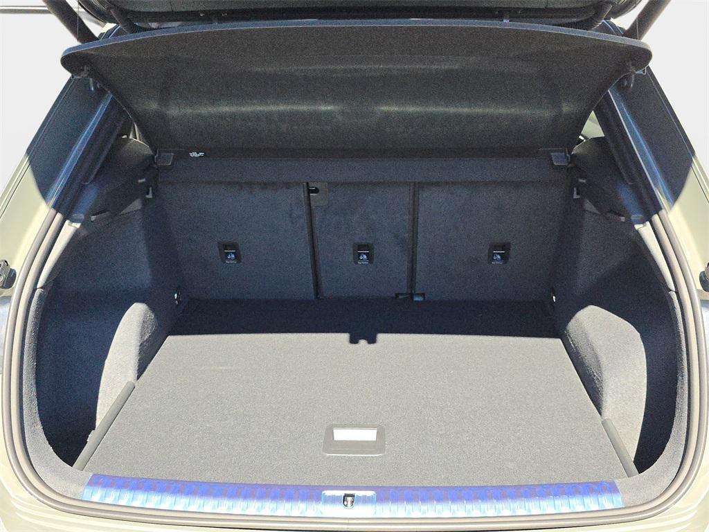 new 2025 Audi Q3 car, priced at $45,975