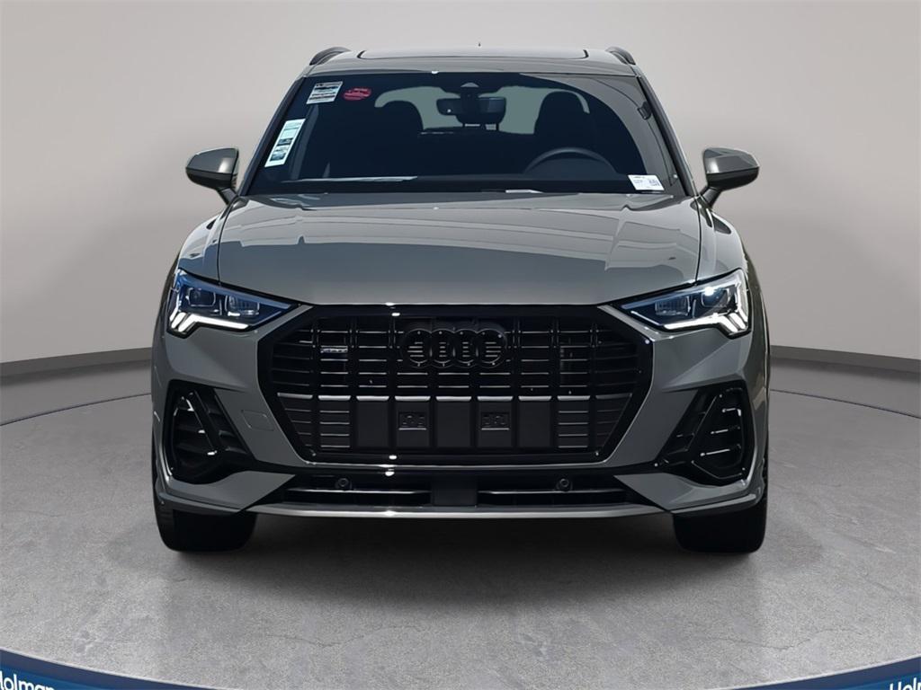 new 2025 Audi Q3 car, priced at $45,975