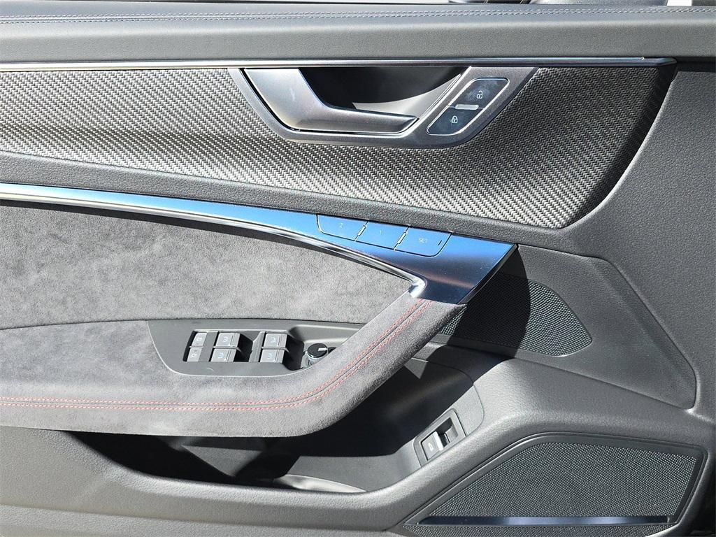 new 2026 Audi RS 6 Avant car, priced at $158,490