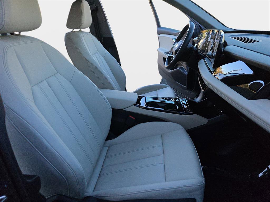 used 2025 Audi Q6 e-tron car, priced at $47,295