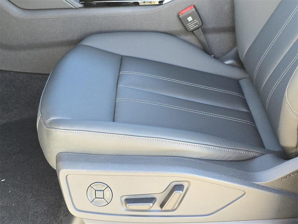 new 2025 Audi Q5 car, priced at $57,950