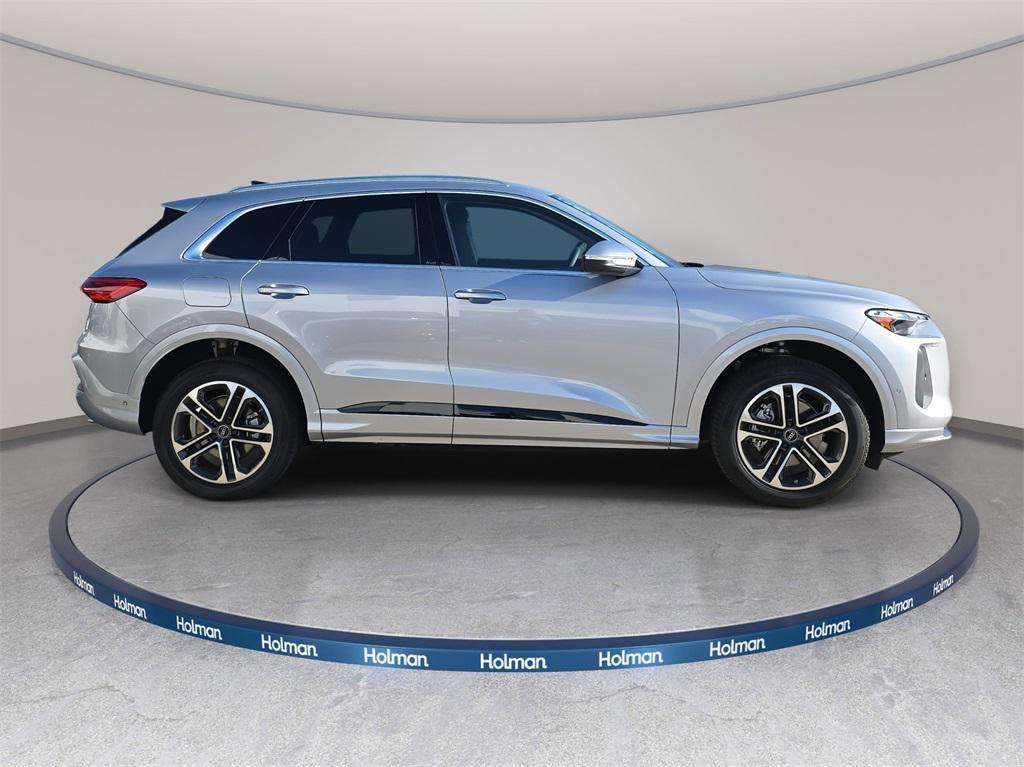 new 2025 Audi Q5 car, priced at $57,950