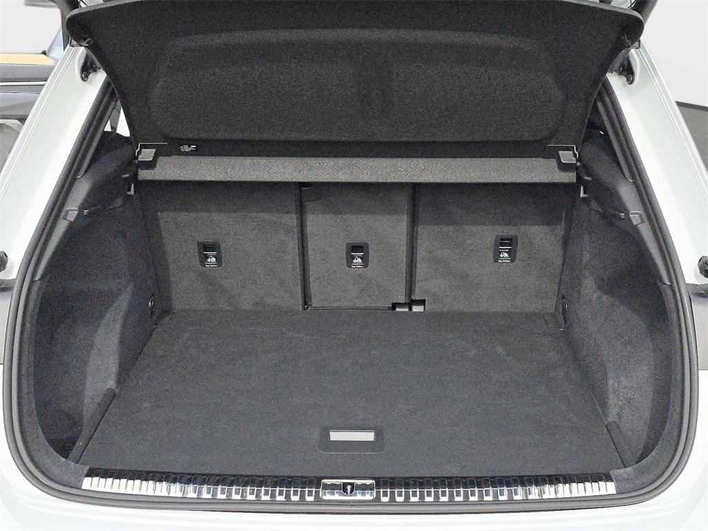 used 2024 Audi Q3 car, priced at $30,795