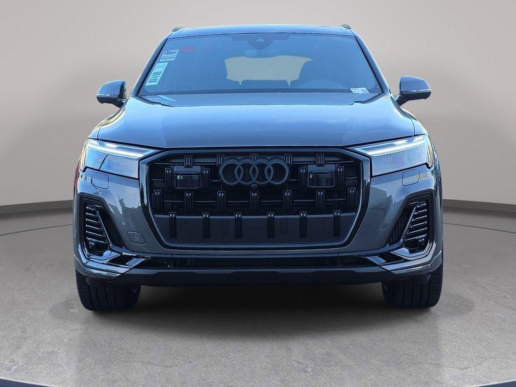 new 2026 Audi Q7 car, priced at $78,595