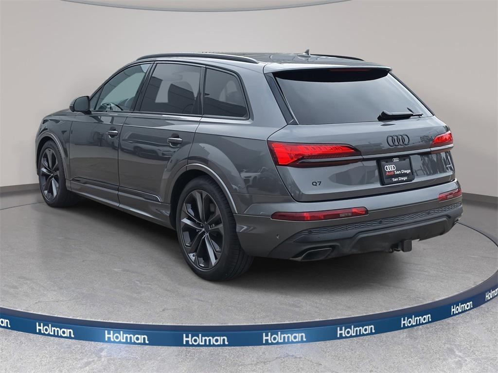 new 2026 Audi Q7 car, priced at $78,595