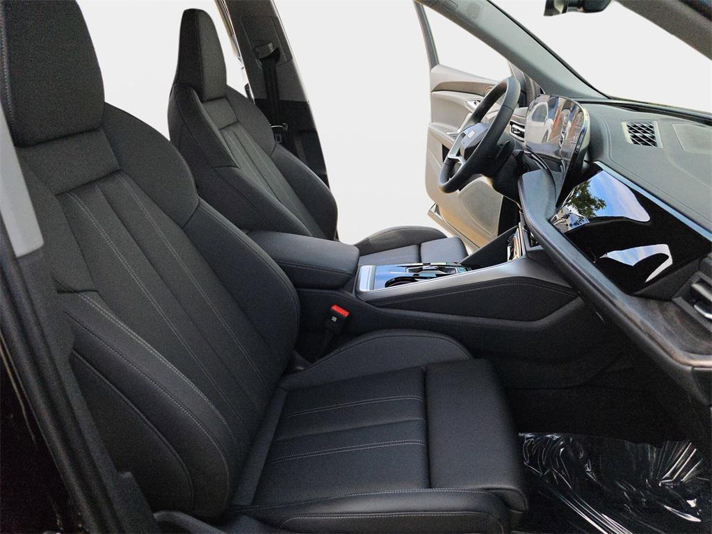 new 2025 Audi Q5 car, priced at $59,825