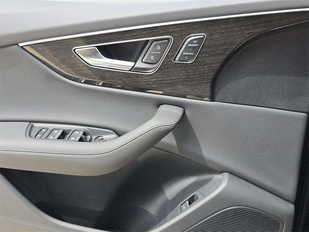 new 2025 Audi Q8 car, priced at $83,185