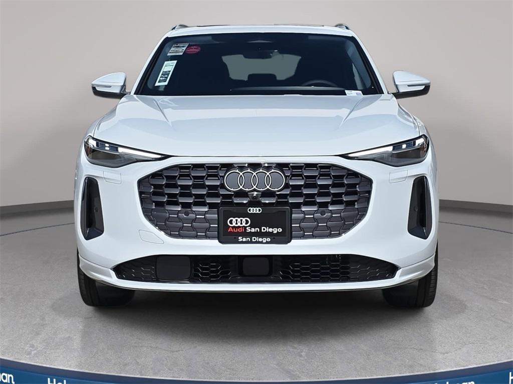 new 2025 Audi Q5 car, priced at $62,740