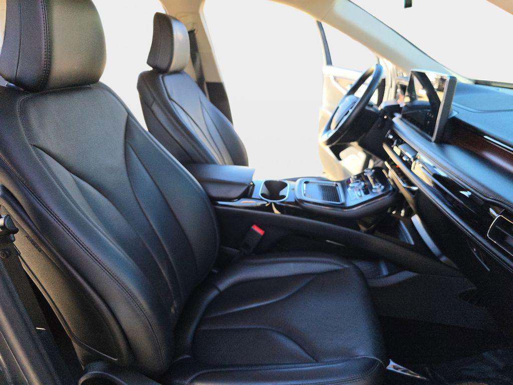 used 2021 Lincoln Nautilus car, priced at $29,999