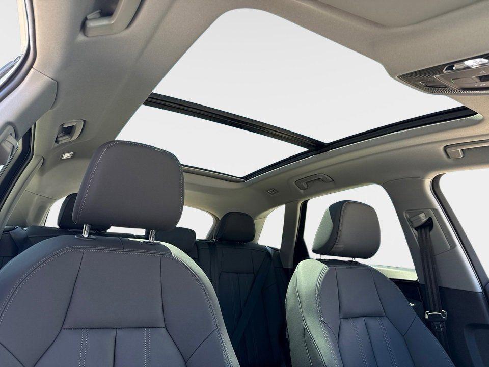 used 2025 Audi Q5 car, priced at $45,475