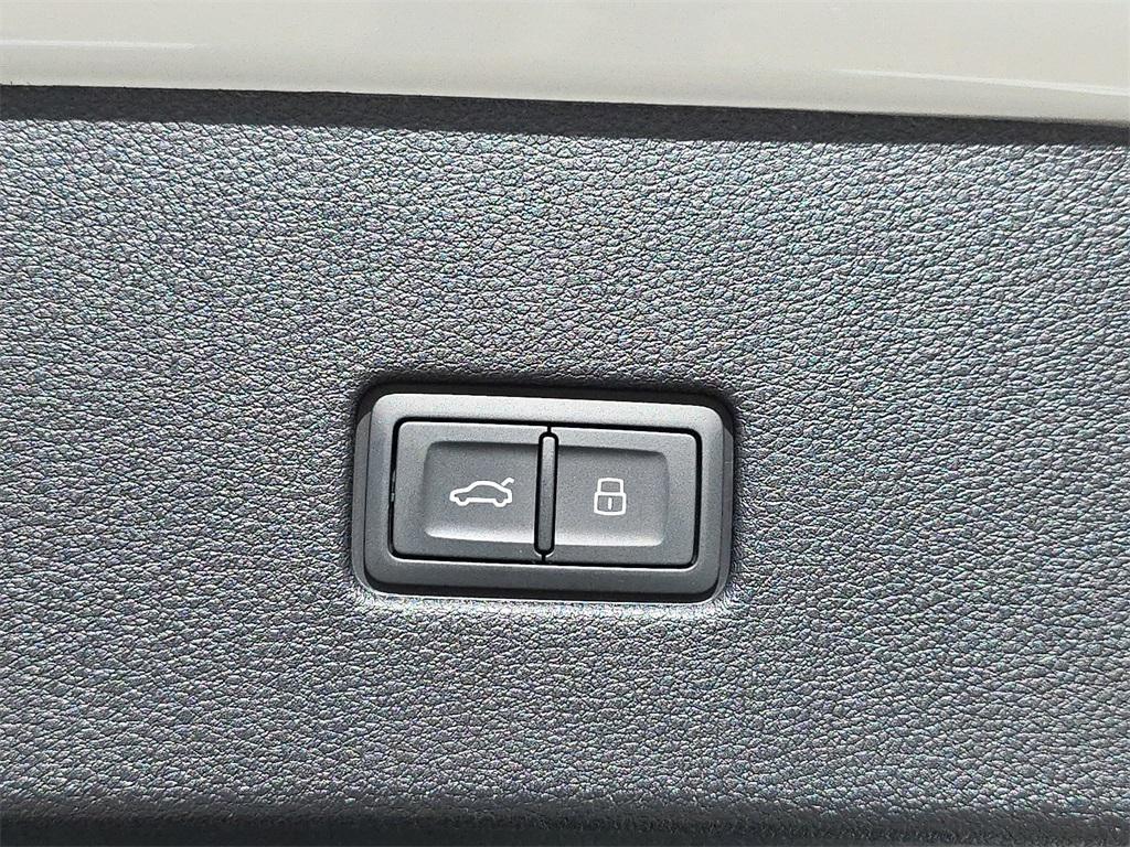 new 2026 Audi RS Q8 car, priced at $158,125