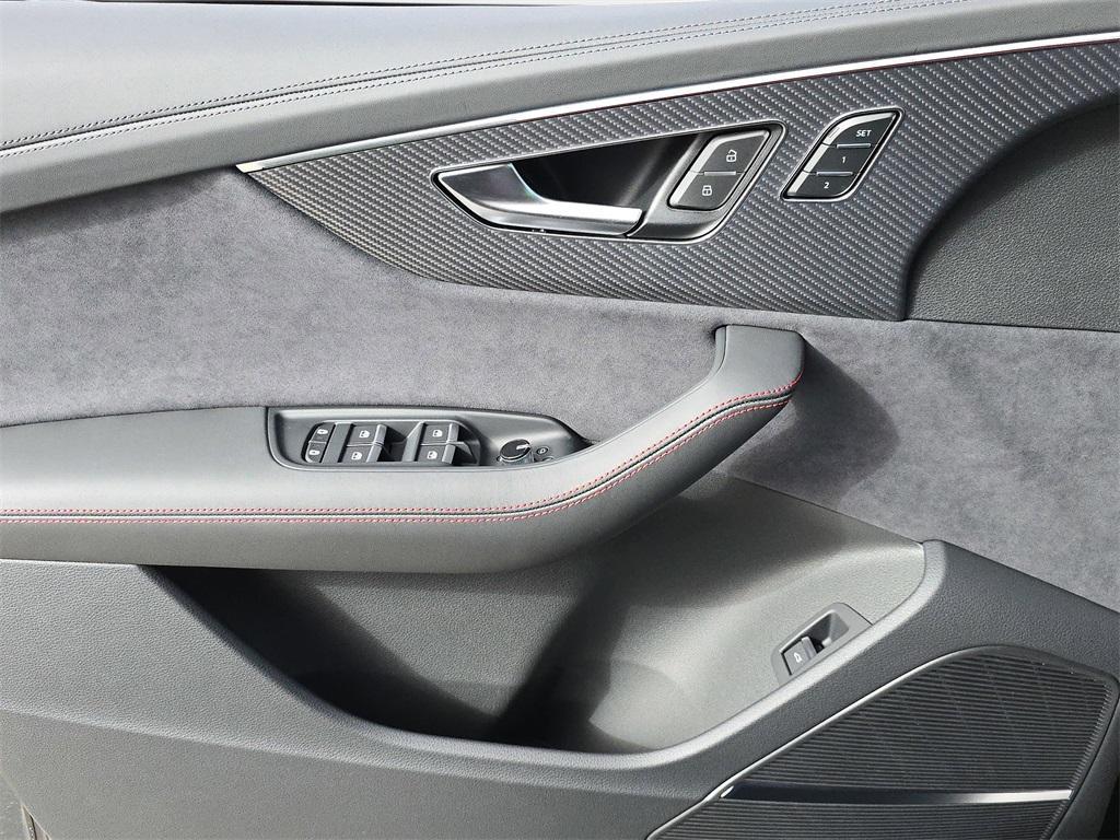 new 2026 Audi Q7 car, priced at $86,035