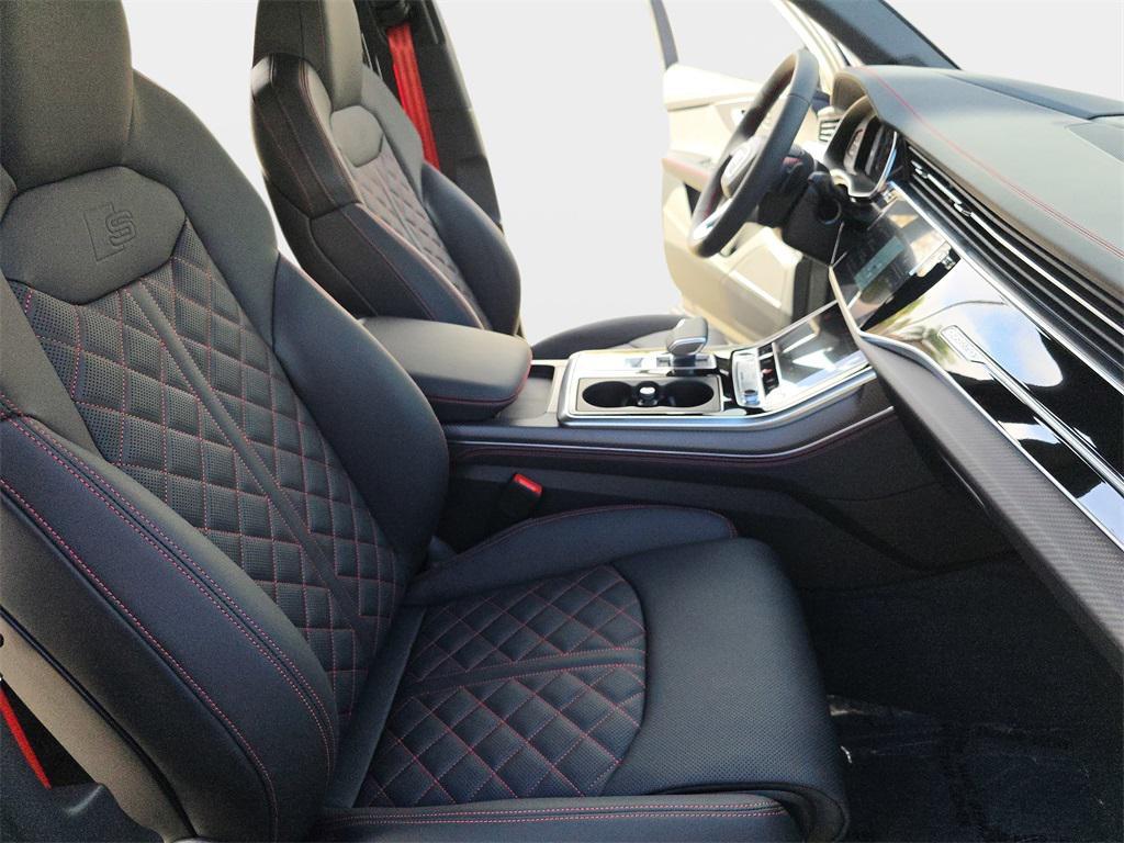 new 2026 Audi Q7 car, priced at $86,035