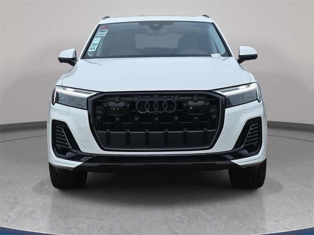 new 2026 Audi Q7 car, priced at $70,875
