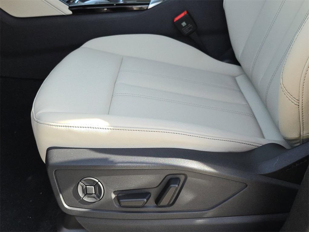 new 2025 Audi Q5 car, priced at $57,950