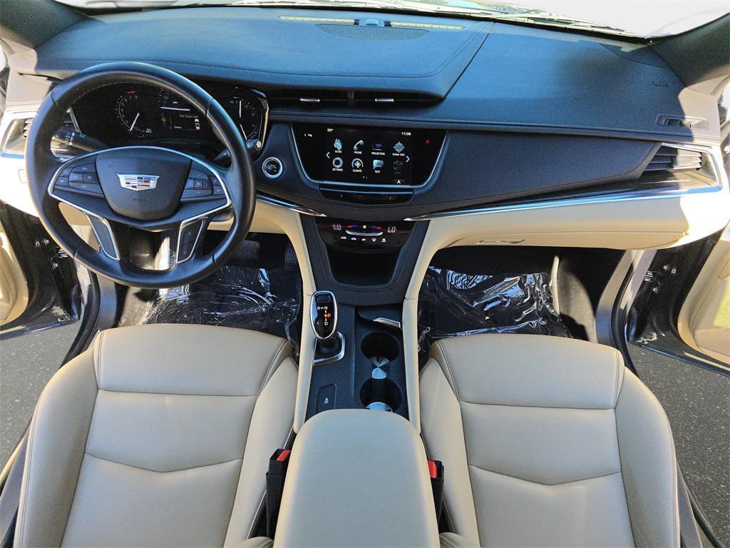 used 2019 Cadillac XT5 car, priced at $17,900
