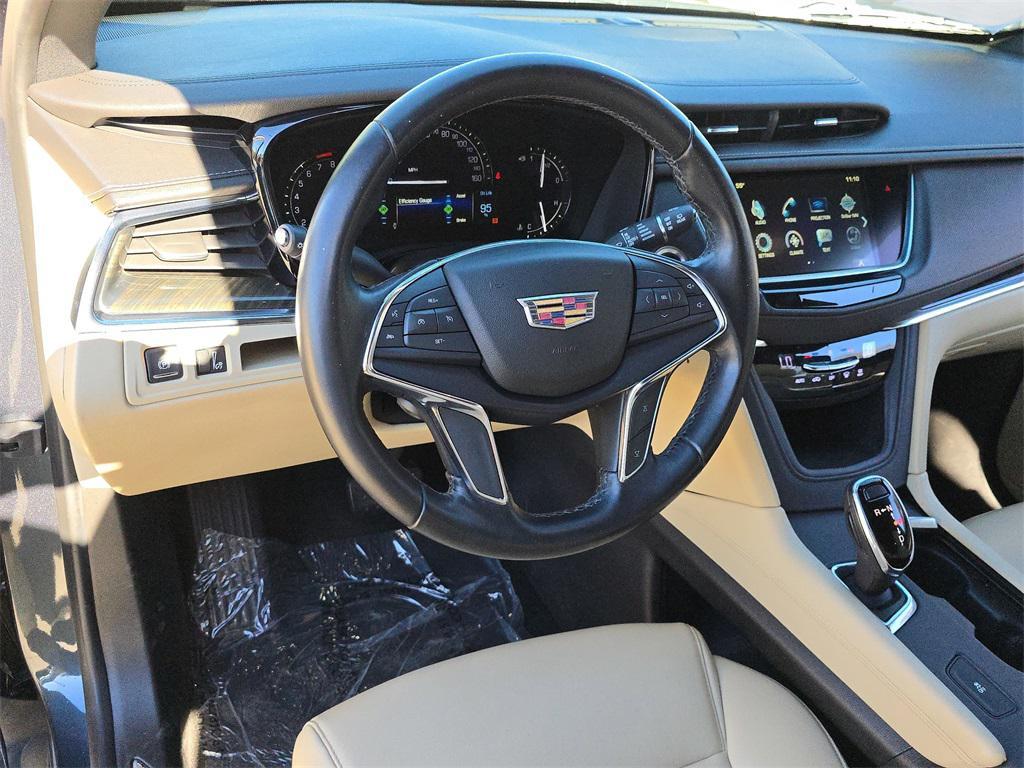 used 2019 Cadillac XT5 car, priced at $17,900