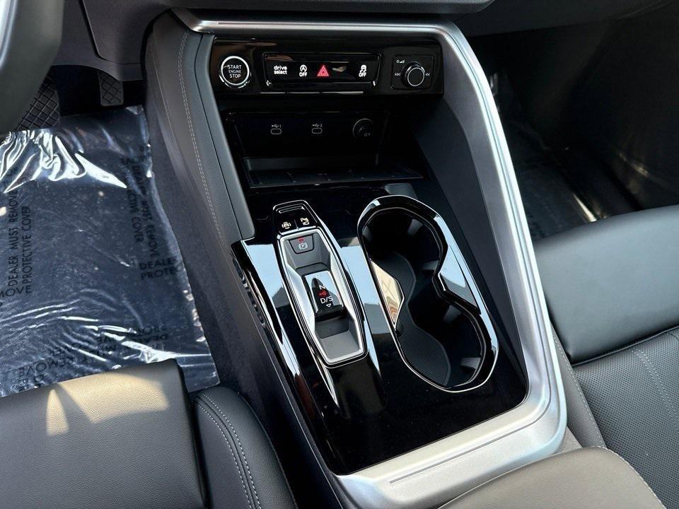new 2025 Audi Q5 car, priced at $64,700