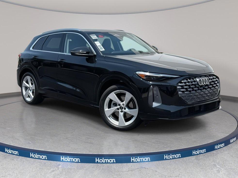 new 2025 Audi Q5 car, priced at $64,700