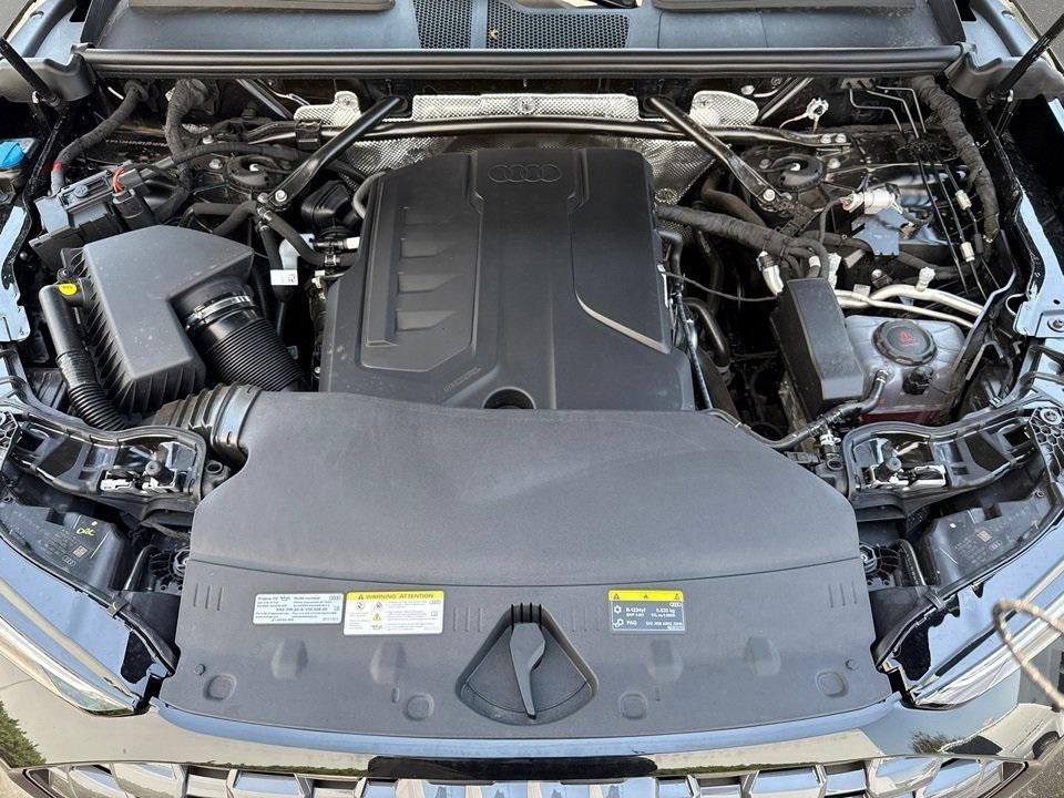 new 2025 Audi Q5 car, priced at $64,700