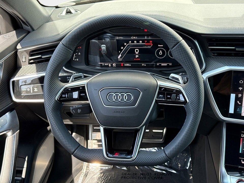 new 2025 Audi RS 6 Avant car, priced at $140,990