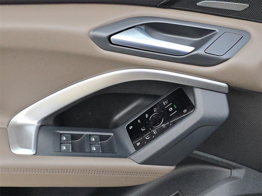 new 2025 Audi Q5 car, priced at $61,240